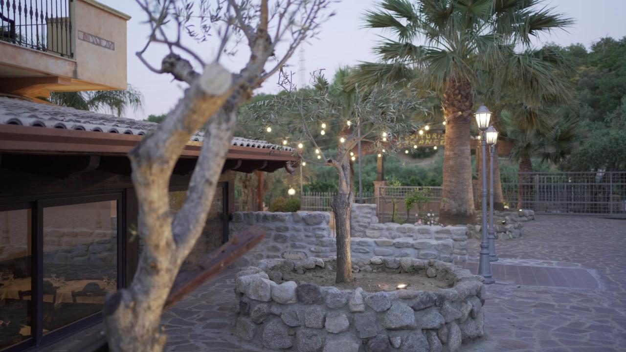 Rossano Stazione Agriturismo San Francesco 빌라 외부 사진